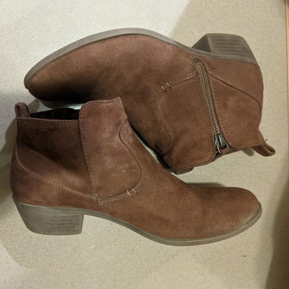 Booties - Picture 7 of 7